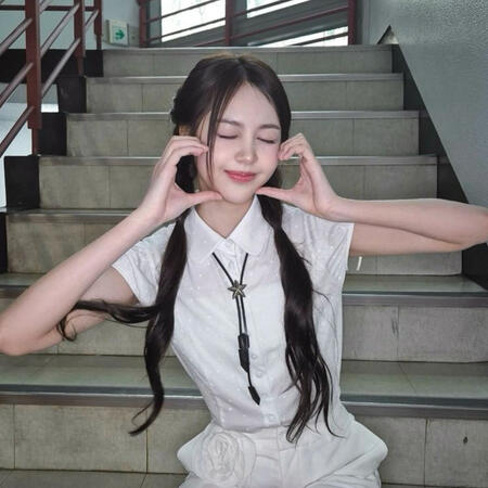 Natasya / Lucky Fans